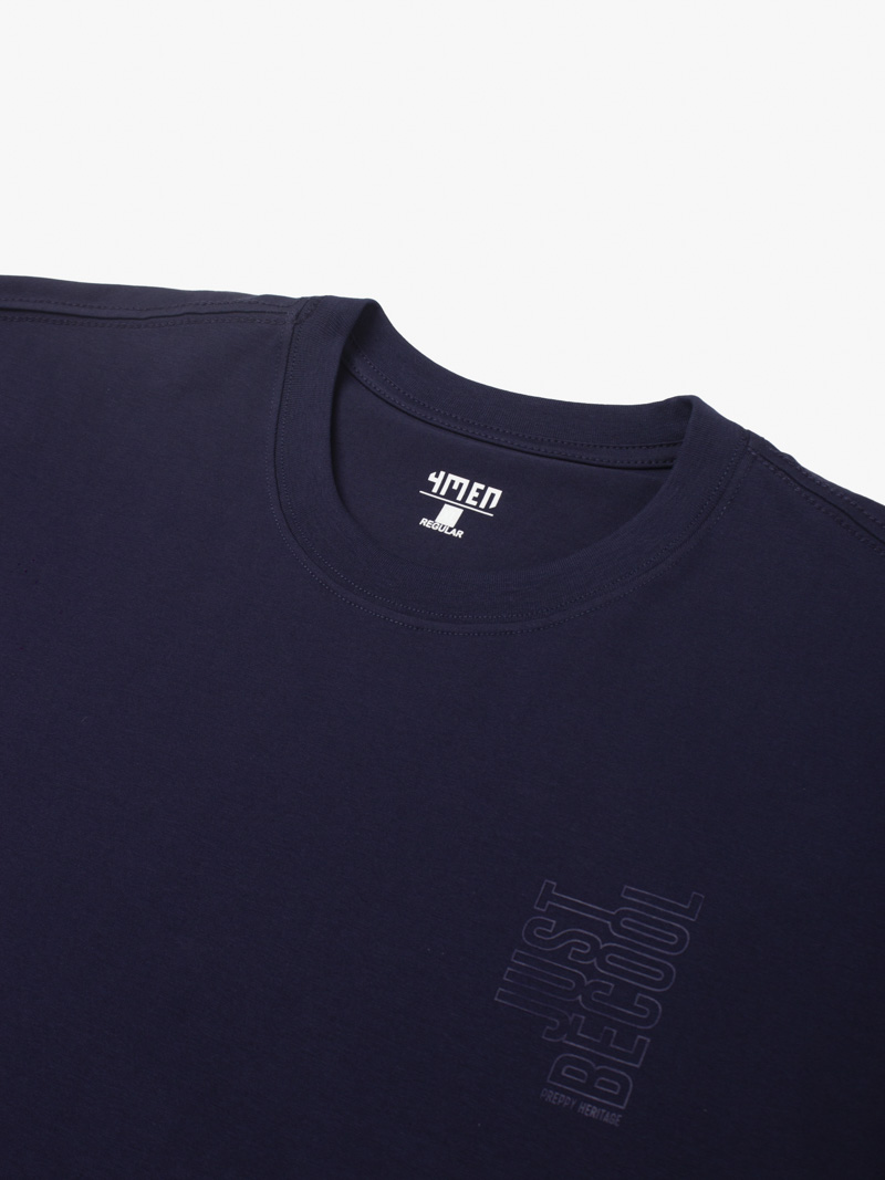 Áo Thun In Chữ Just Be Cool Form Regular AT169 Màu Xanh Đen