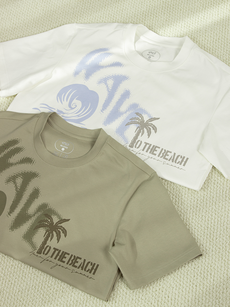 Áo Thun In Chữ Wave To The Beach Form Relax AT174 Màu Rêu
