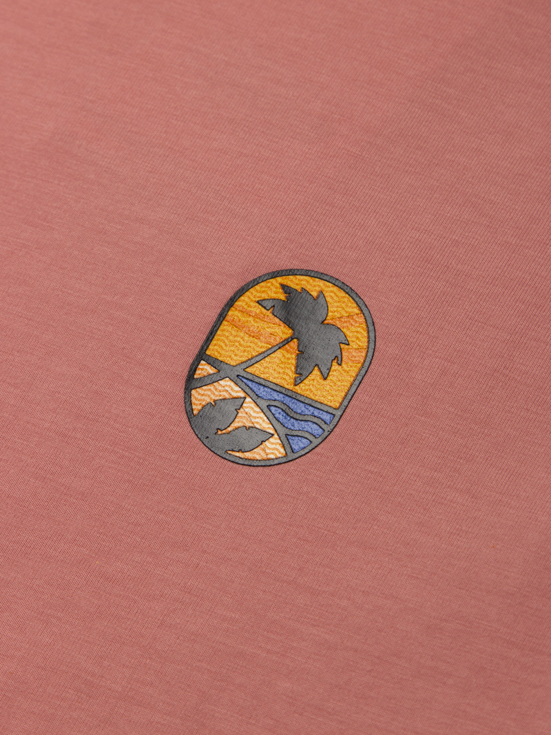 Áo Thun In Logo Bãi Biển Form Slimfit AT170 Màu Hồng