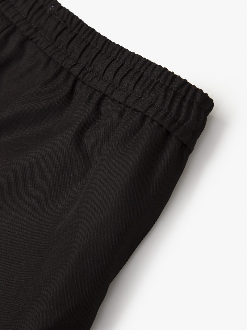 Quần Short Kaki Trang Trí Đường Diễu 2 Bên Túi Hộp Form Straight QS073 Màu Đen