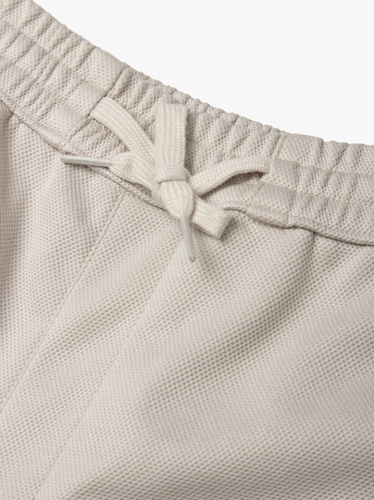 Quần Short Thun Tổ Ong Gắn Tag Silicon Form Regular QS071 Màu Be