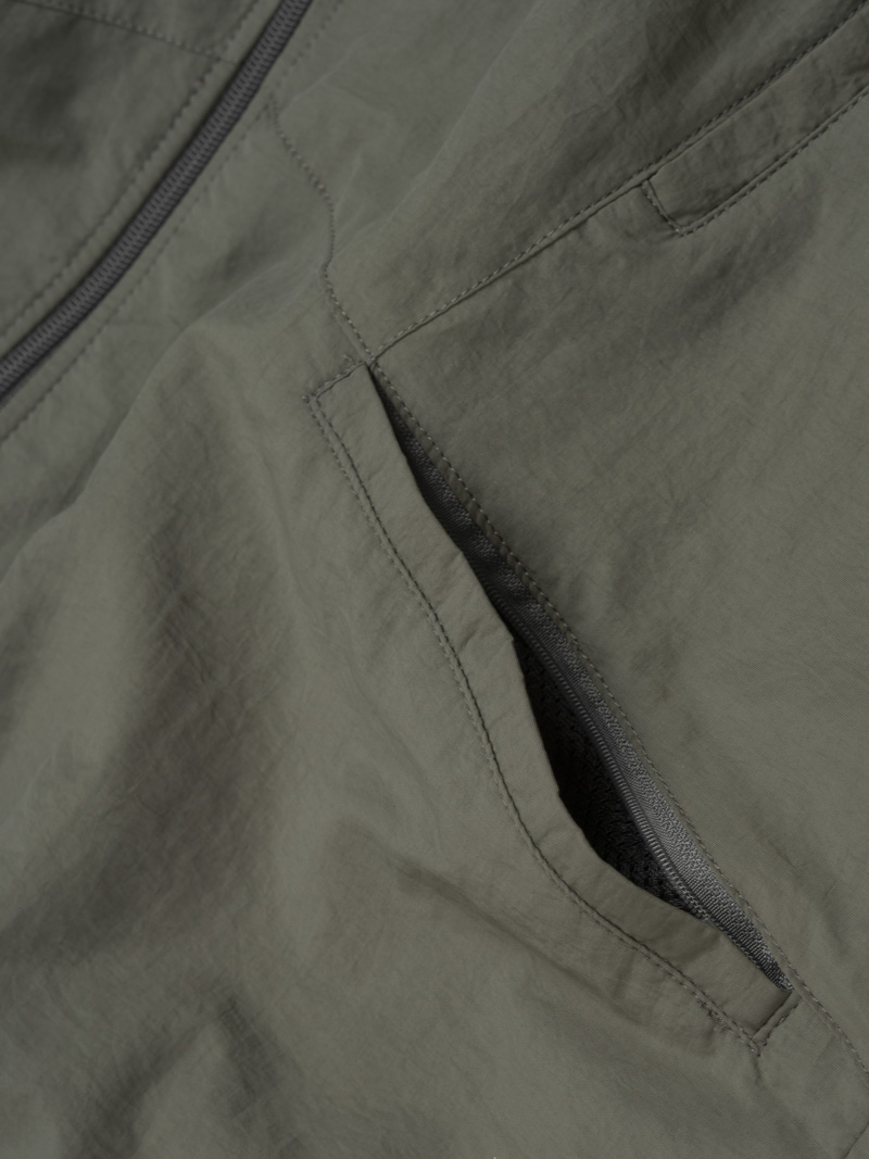 Áo Khoác Dù Chống Nắng UV-PROX Trơn Form Regular AK074 Màu Rêu