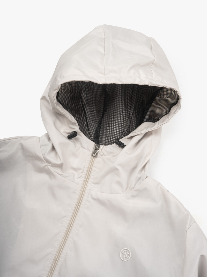 Áo Khoác Dù Trượt Nước Thêu 3D Logo 4M Form Regular AK075 Màu Kem