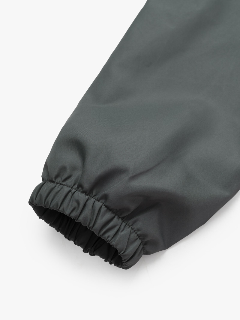 Áo Khoác Dù Trượt Nước Thêu 3D Logo 4M Form Regular AK075 Màu Xám Đậm