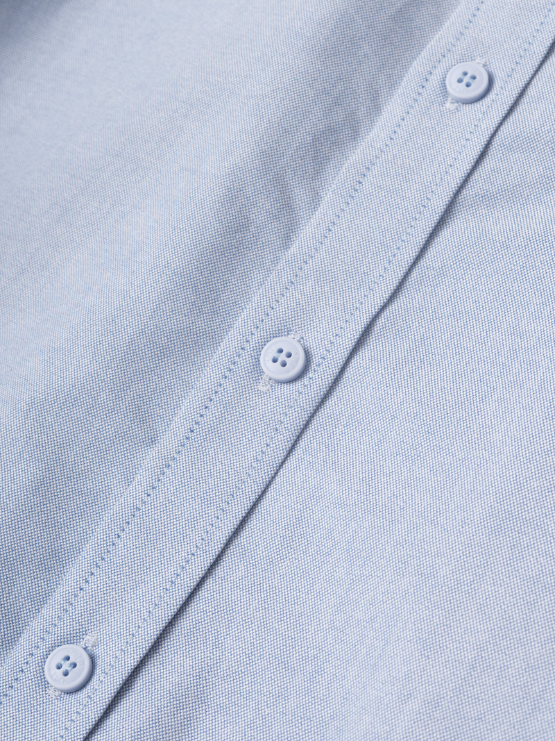 Áo Sơ Mi Tay Ngắn Oxford Thêu 4M Ở Túi Form Regular SM191 Màu Xanh Biển