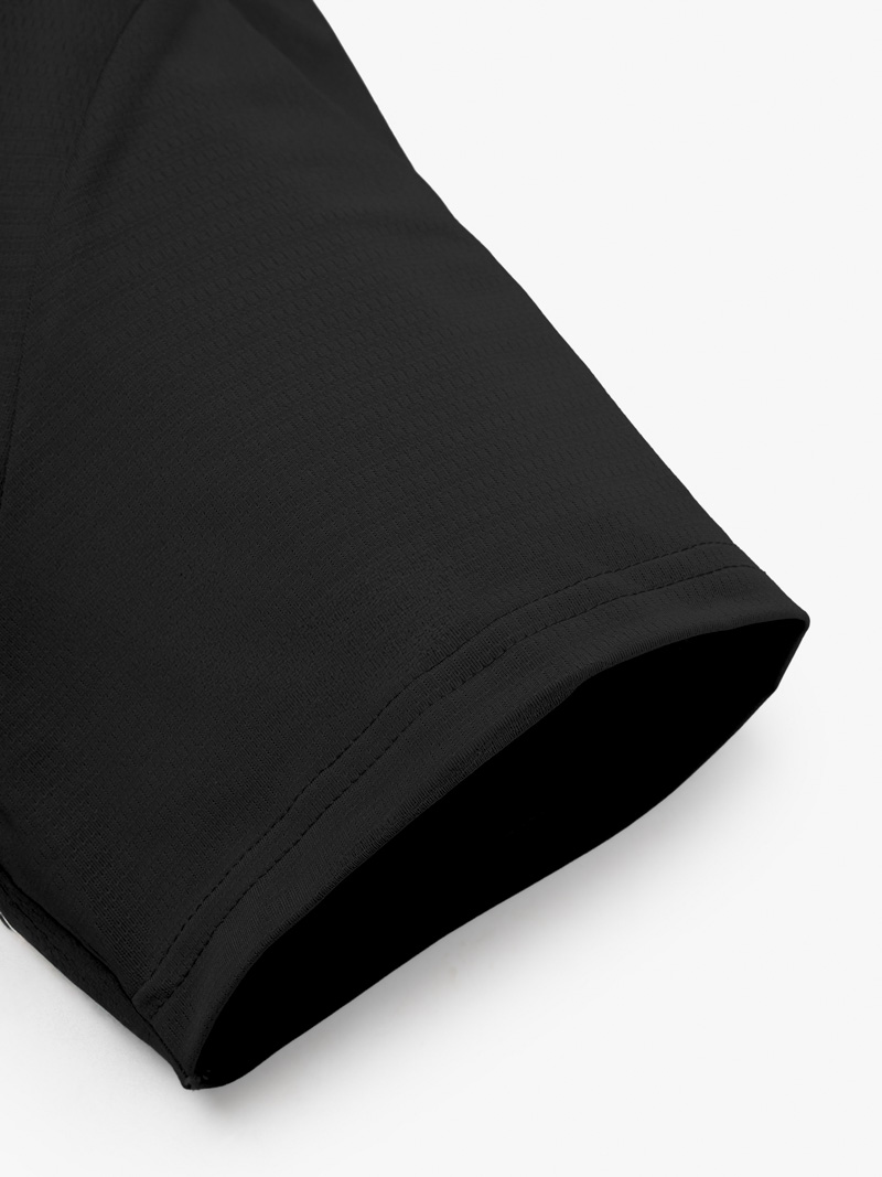 Áo Thun Thể Thao In Logo 4M Tròn Form Regular AT175 Màu Đen