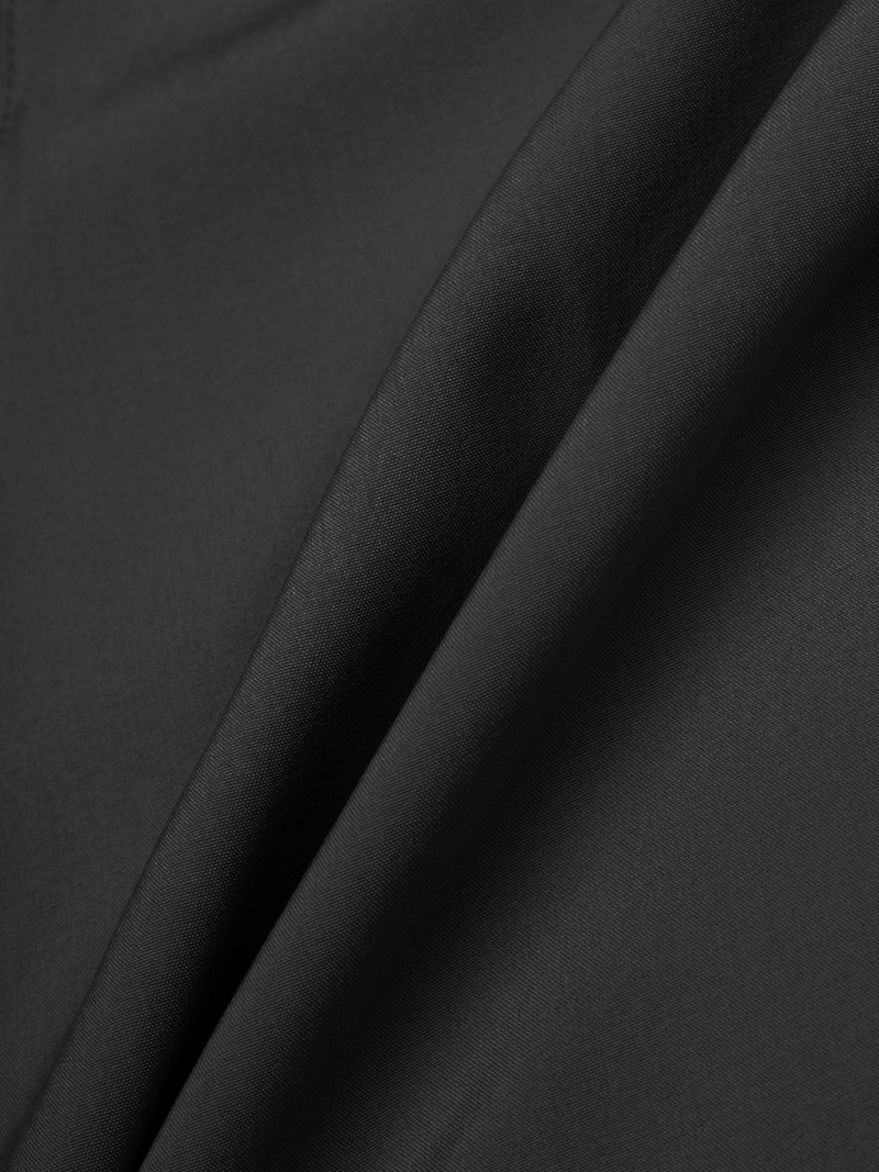 Quần Short Thể Thao In Chữ 4MEN ở Túi Form Relax Sport QS077 Màu Đen