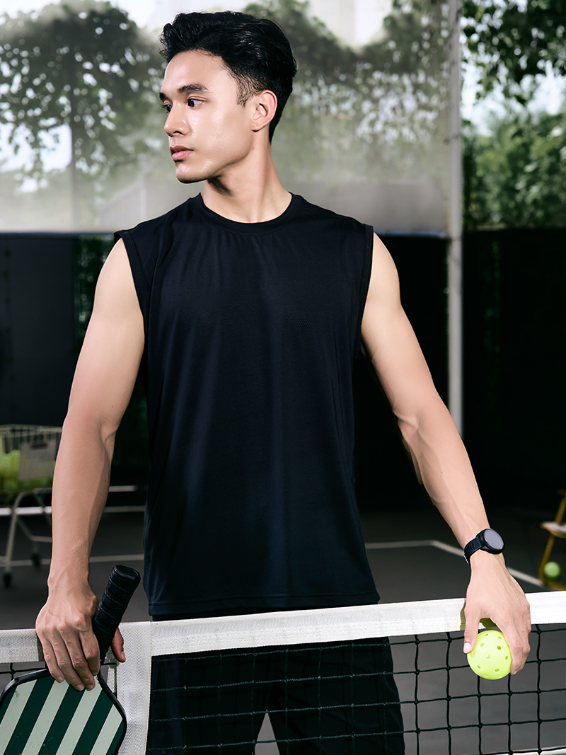 Áo Ba Lỗ In Logo 4MEN Club Sau Lưng Form Regular AT179 Màu Đen