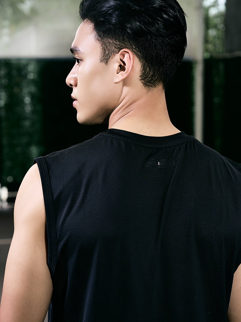 Áo Ba Lỗ In Logo 4MEN Club Sau Lưng Form Regular AT179 Màu Đen