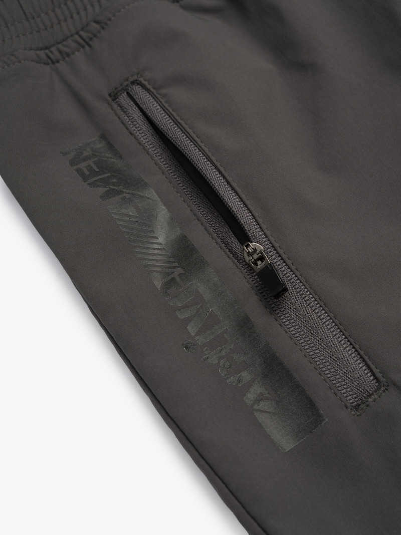 Quần Short Thể Thao In Chữ Active 4MEN Form Regular QS080 Màu Xám