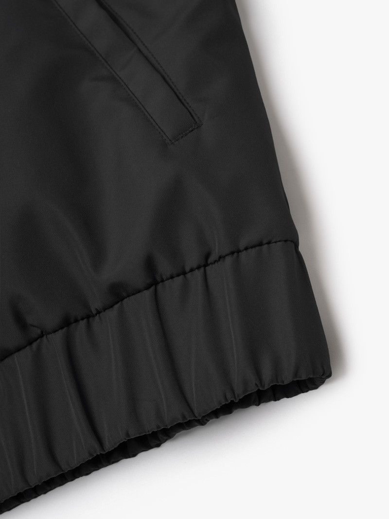 Áo Khoác Dù Ép Trơn Form Regular AK078 Màu Đen