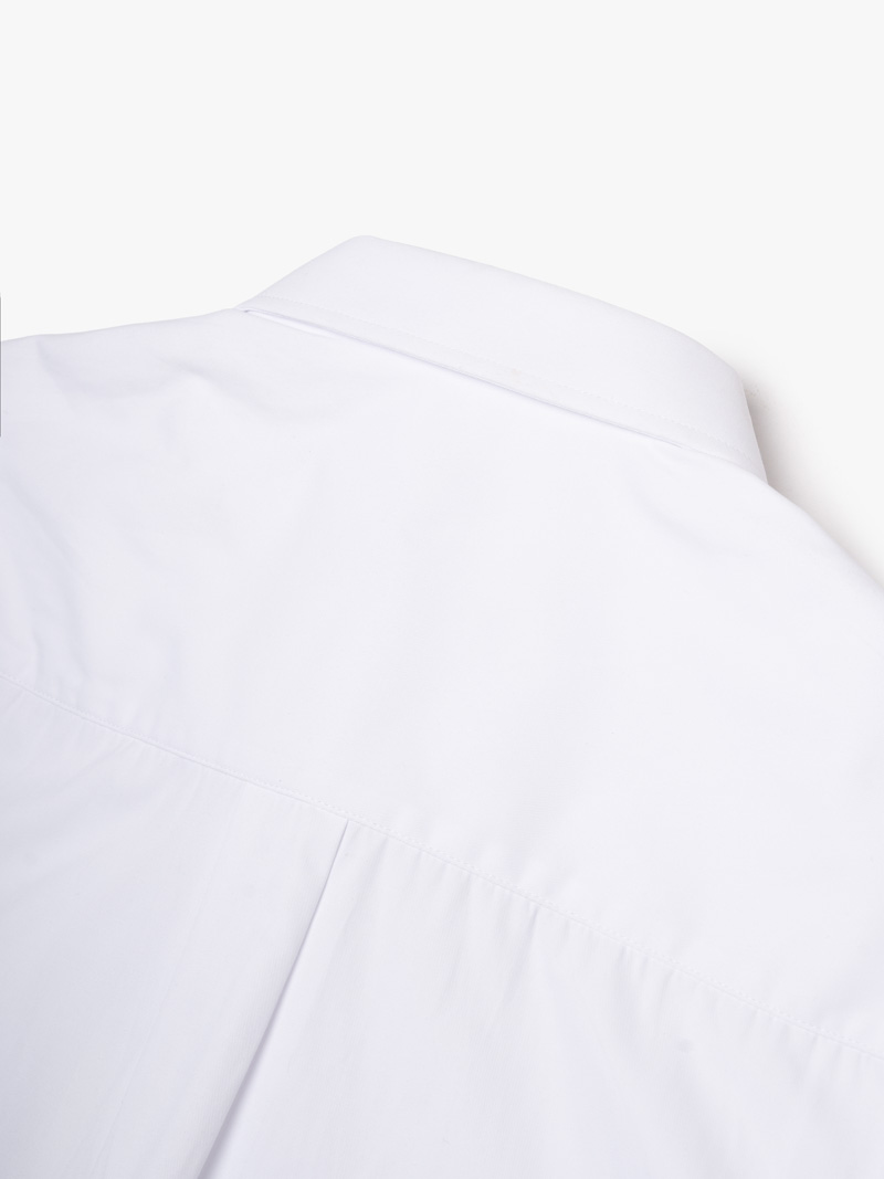 Áo Sơ Mi Tay Ngắn Thêu Logo M Form Regular SM197 Màu Trắng