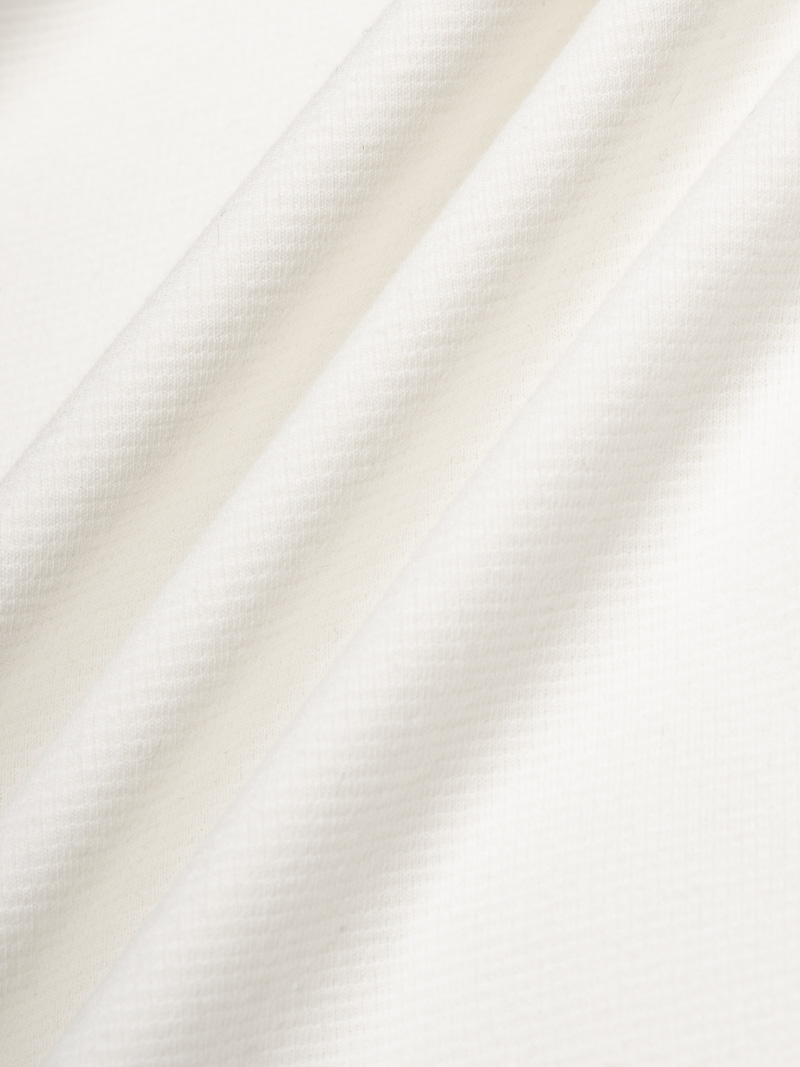 Áo Thun Cổ Tròn Phối Bo Form Regular AT180 Màu Trắng