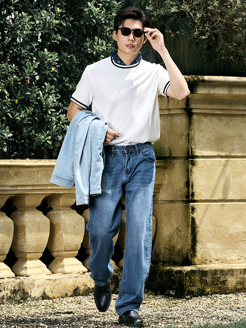 Áo Thun Cổ Tròn Phối Bo Form Regular AT180 Màu Trắng