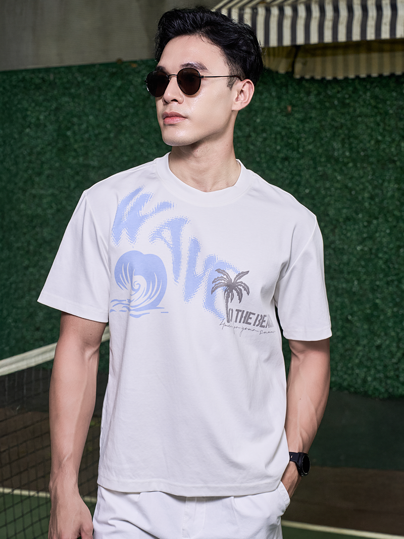 Áo Thun In Chữ Wave To The Beach Form Relax AT174 Màu Trắng