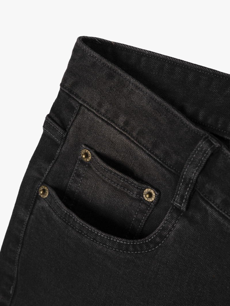 Quần Jean Diễu Túi Sau Form Slimfit QJ117 Màu Xám Đậm