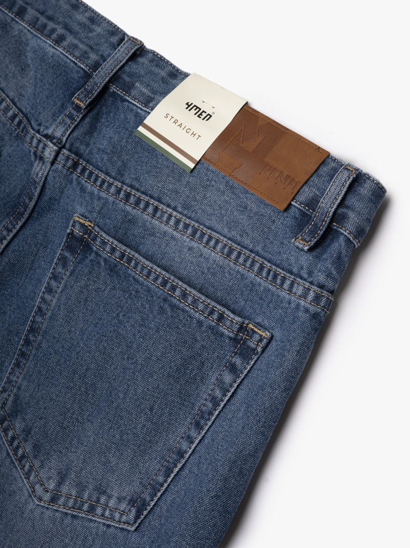 Quần Jean Rã Diễu Thêu Chữ Just Breath Form Straight QJ119 Màu Xanh Biển Đậm