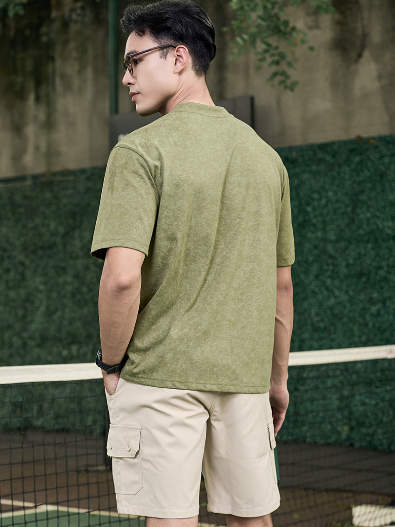 Áo Thun Wash Loang In Hình Lốc Xoáy Form Relax AT173 Màu Rêu