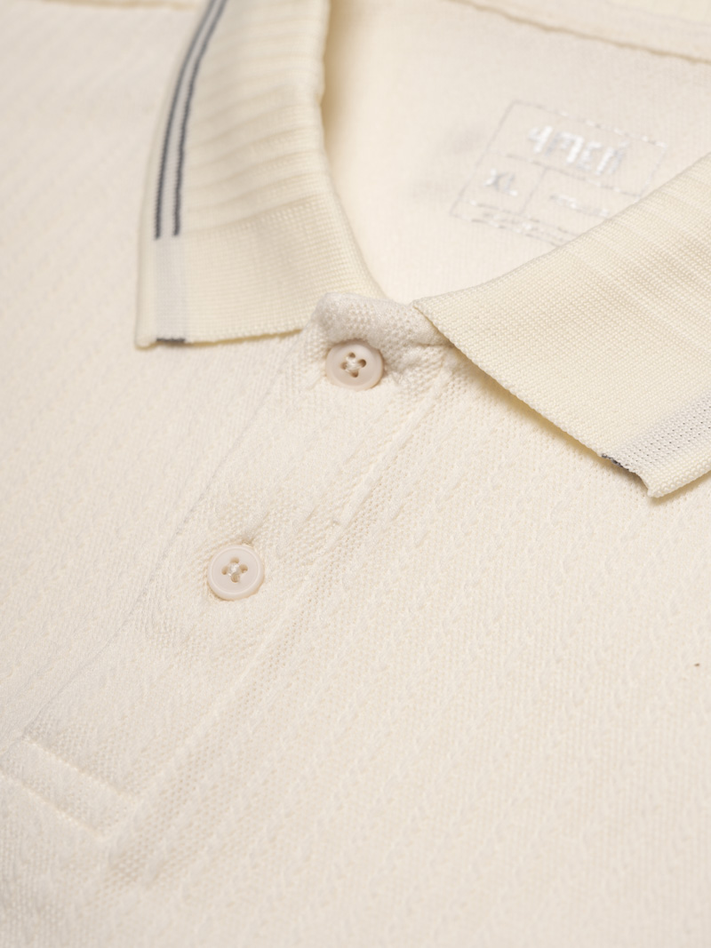 Áo Polo Dệt Kim Gân Nổi Form Regular PO176 Màu Trắng