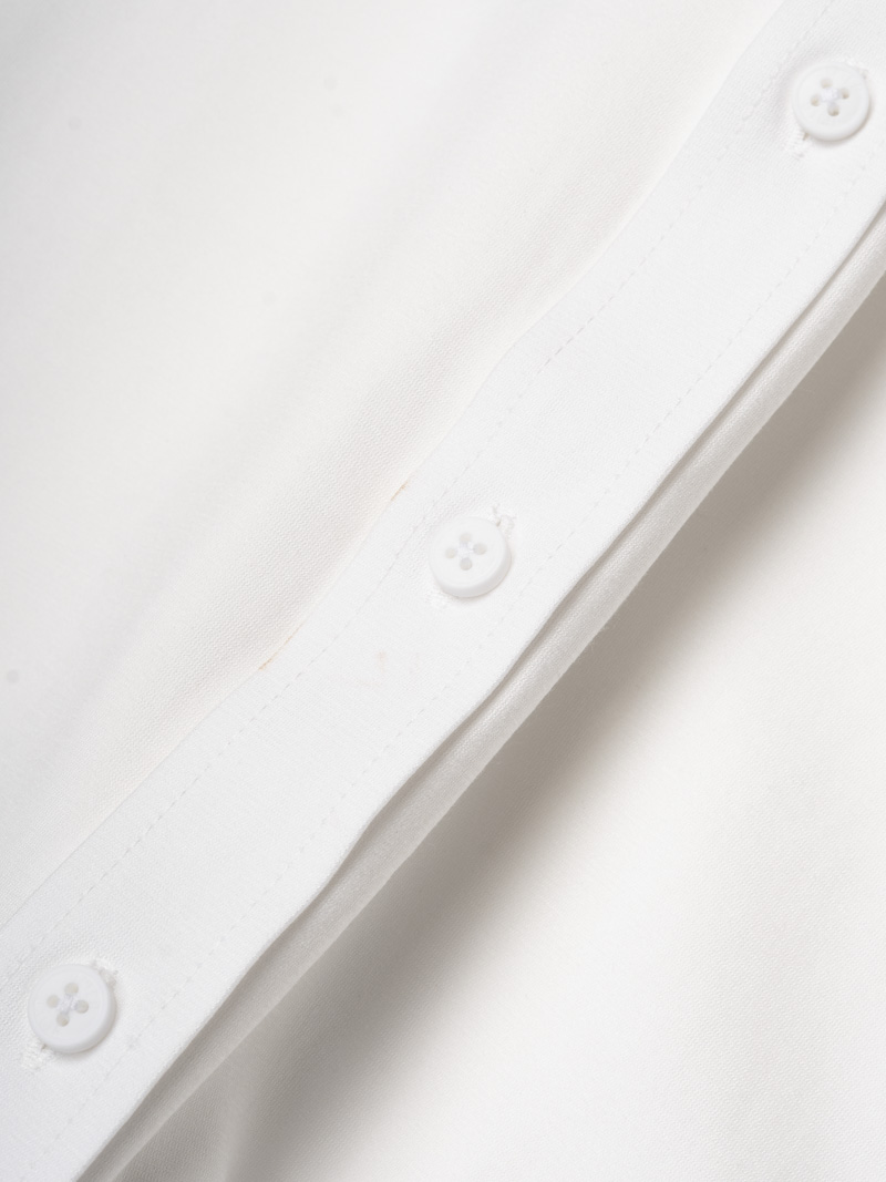 Áo Sơ Mi In Pattern Đầu Ngựa Form Regular SM201 Màu Trắng