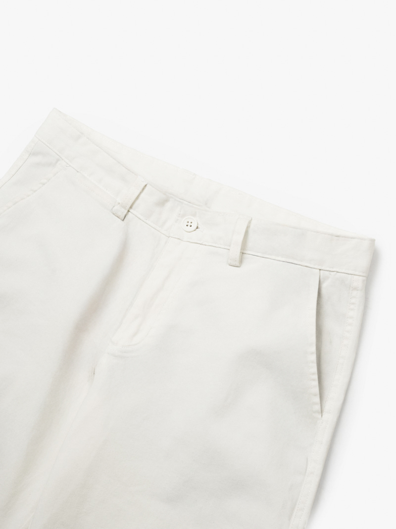 Quần Kaki Trơn Form Slimfit QK032 Màu Trắng