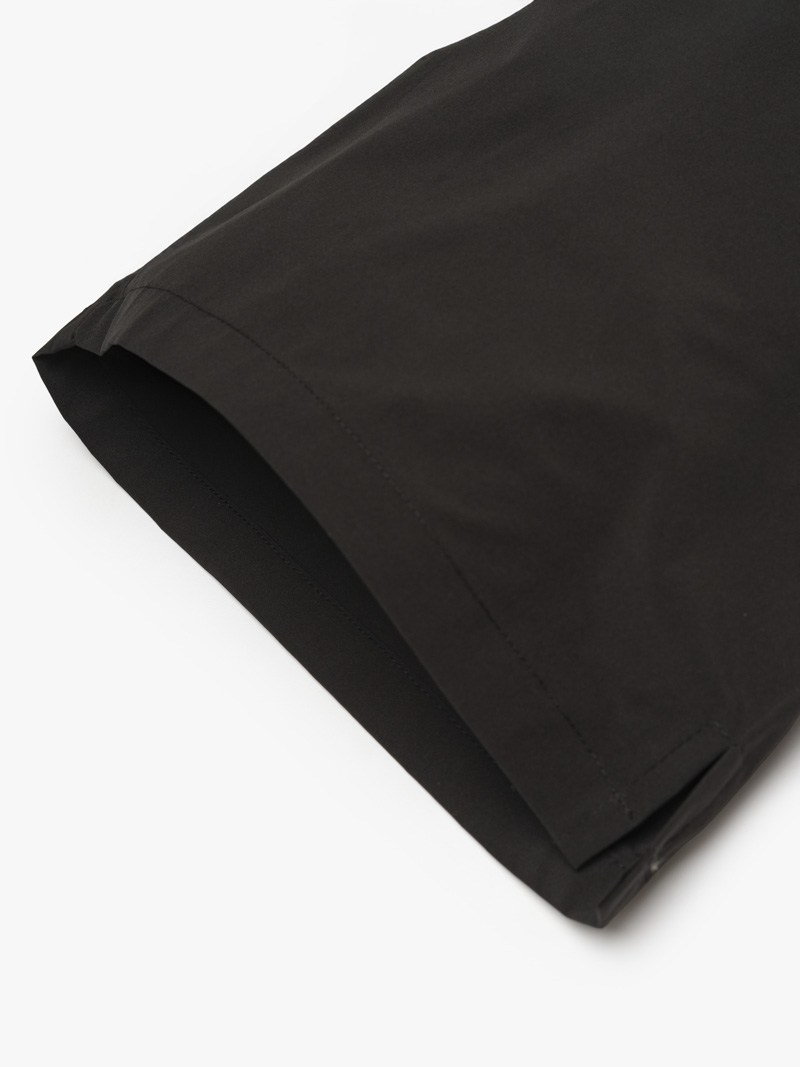 Quần Short Thể Thao 6inch Thêu logo 4m Form Relax QS082 Màu Đen